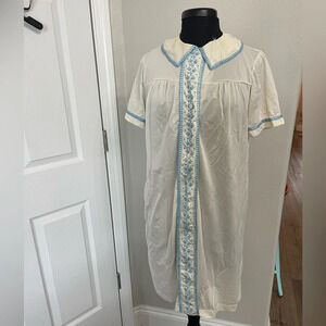 VTG Komar Womens Nightie Medium Gown Nylon Button Down Sleep Blue White Shirt